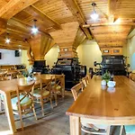 Farma Mlyn Wielislaw I Restauracja