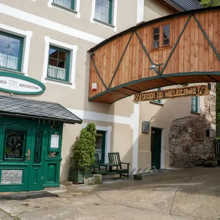 Młyn Wielisław I Restauracja * Sedziszowa