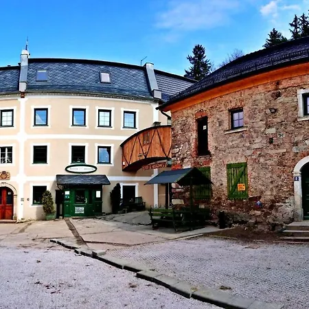 Mlyn Wielislaw I Restauracja *