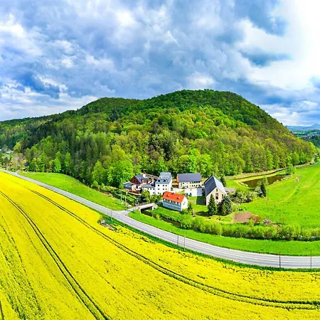 Mlyn Wielislaw I Restauracja Sędziszowa