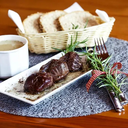 Farma Mlyn Wielislaw I Restauracja Sedziszowa