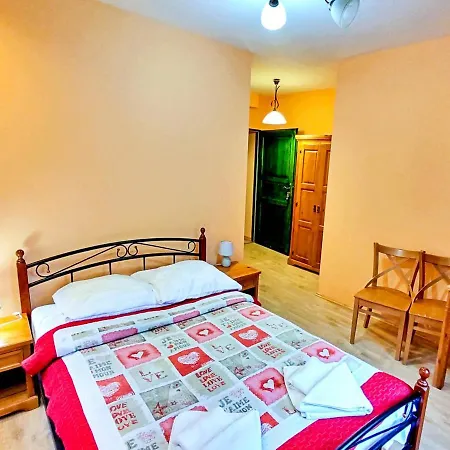 Mlyn Wielislaw I Restauracja ファームステイ