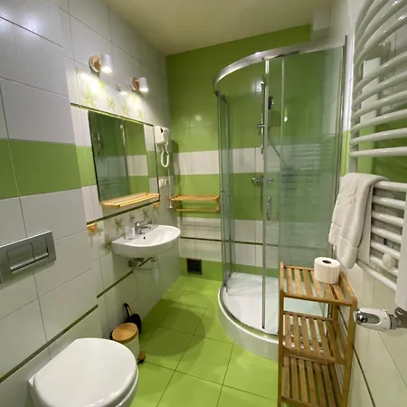 Mlyn Wielislaw I Restauracja Farm stay Sedziszowa